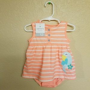 NWT, Carter's girls orange and white playset
